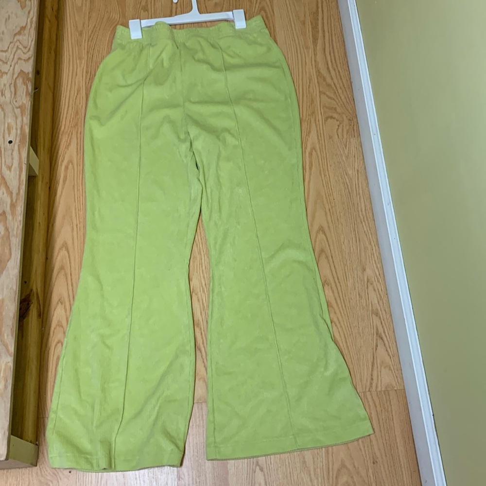 Aeria flare pants